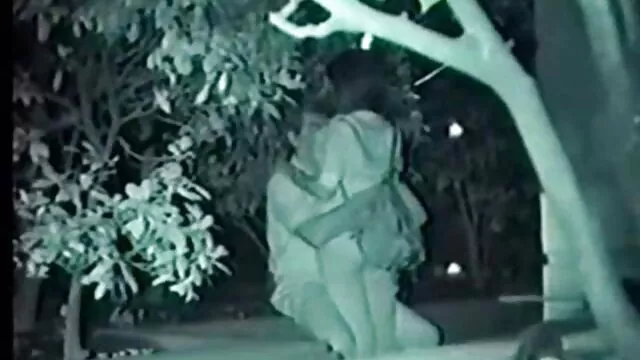 جوجه ها بعد از آموزش شسته می شوند سکس مادر تو حمام